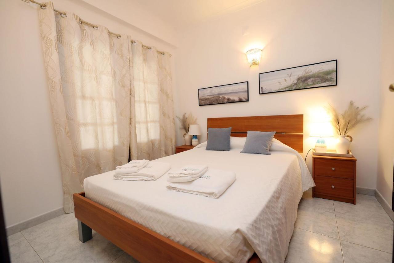 B37 - City Central Door Apartment Lagos Exterior photo