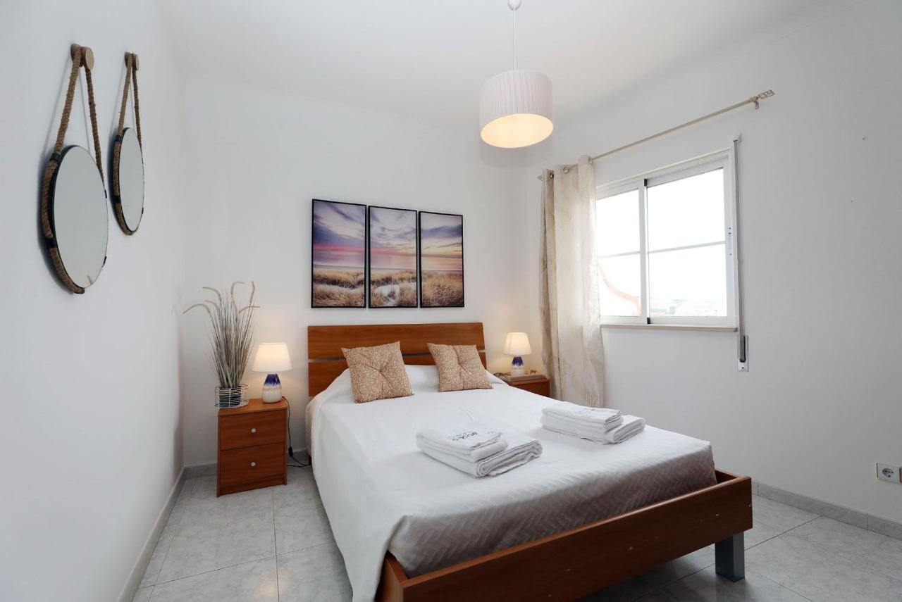 B37 - City Central Door Apartment Lagos Exterior photo