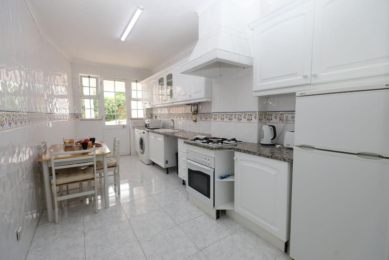 B37 - City Central Door Apartment Lagos Exterior photo