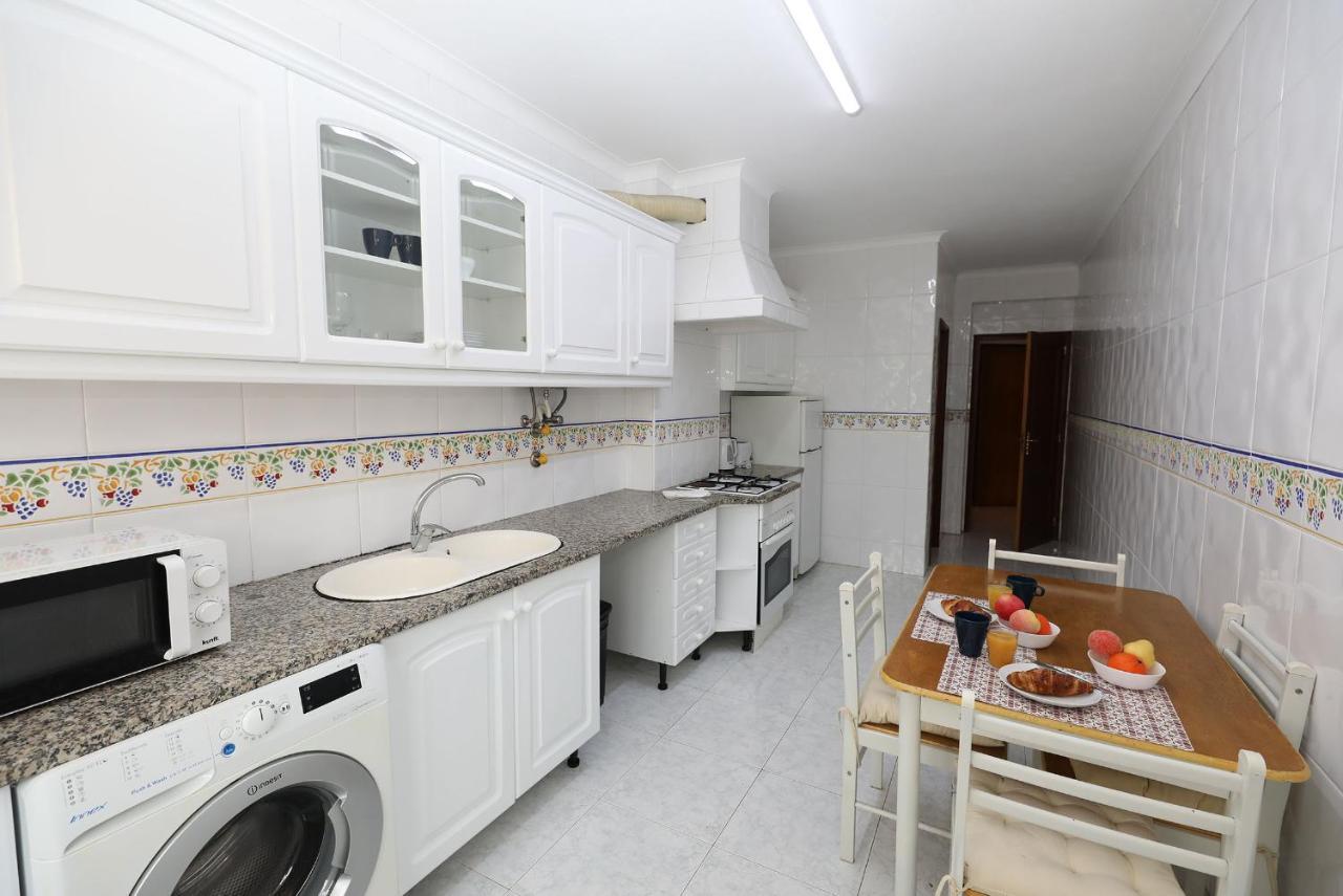 B37 - City Central Door Apartment Lagos Exterior photo